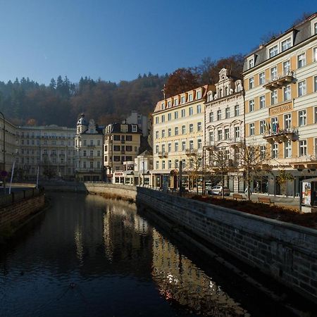 Hotel Ostende Karlsbad Exterior foto